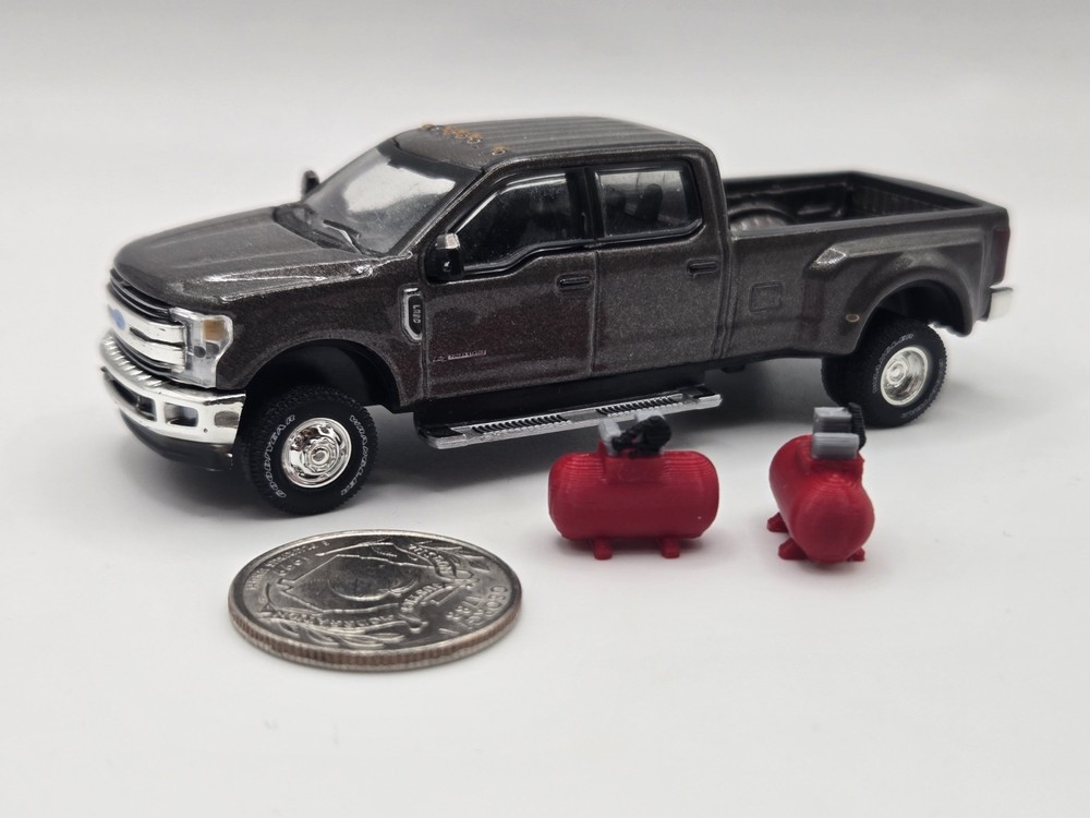 1/64 Scale Small Shop Compressor *2 Pack* in Red