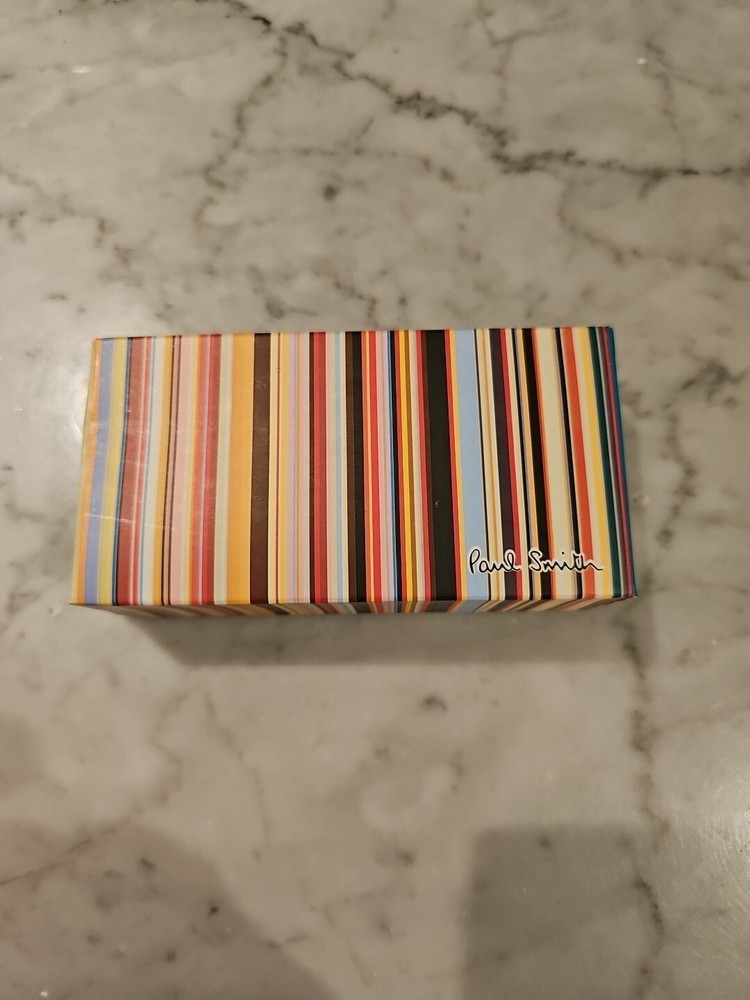 Paul Smith Disposable Camera With Built-In-Flash (LIB)