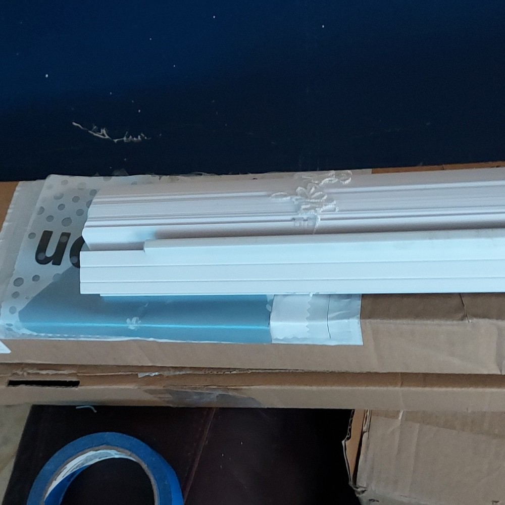 White Plastic Horizontal Blinds Solid Plain Window Blind Components Set