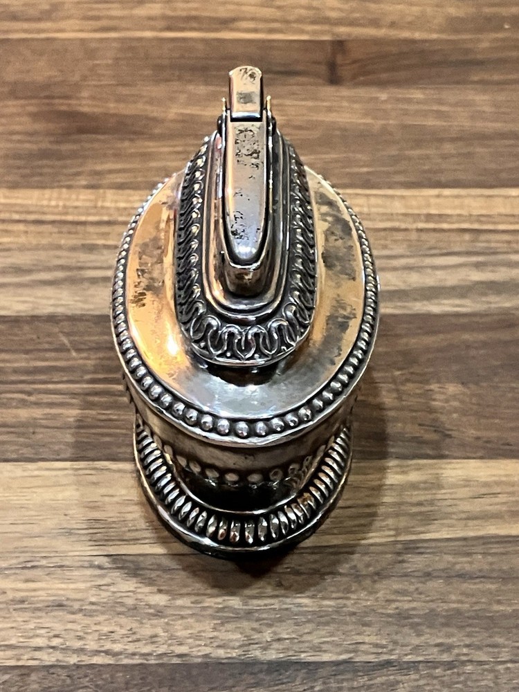 Vintage Ronson Silver Lighter: Queen Anne Table Lighter