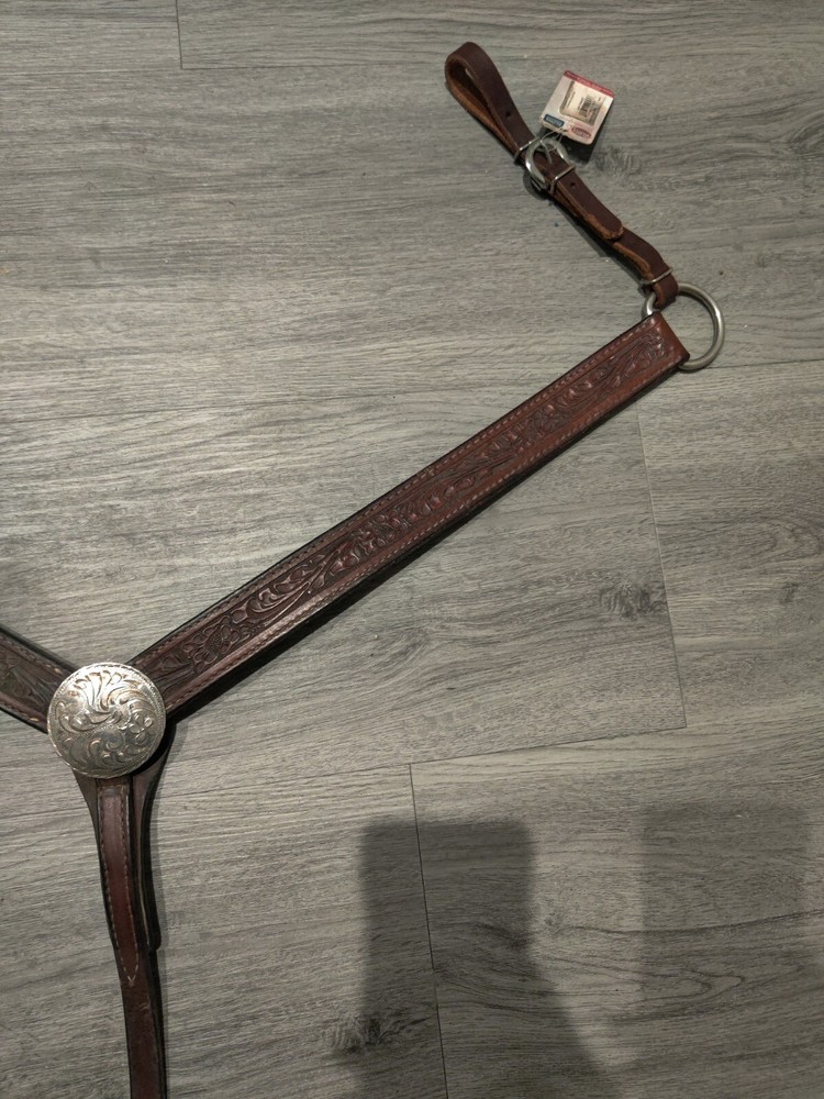 Dark Leather Show Breastplate Breastcollar