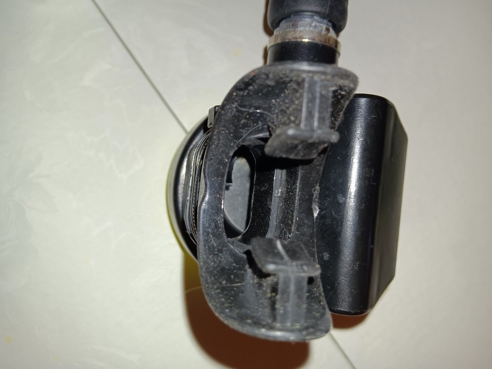 Scuba Diving Valves and Regulators with Hoses