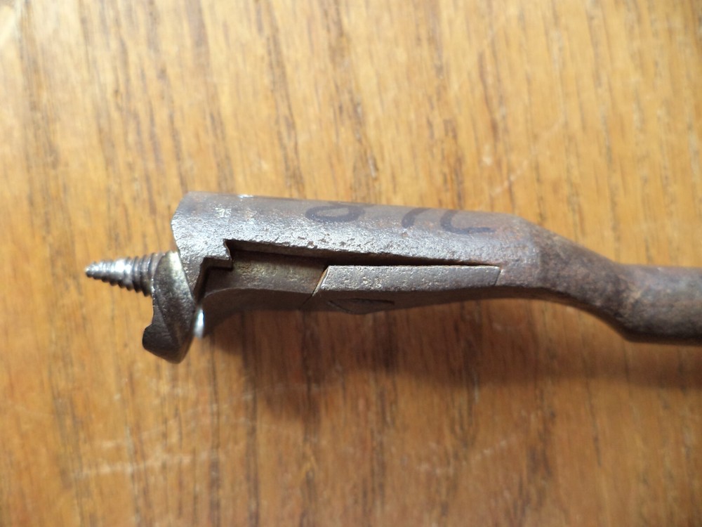 Two Vintage unbranded adjustable wood boring bit
