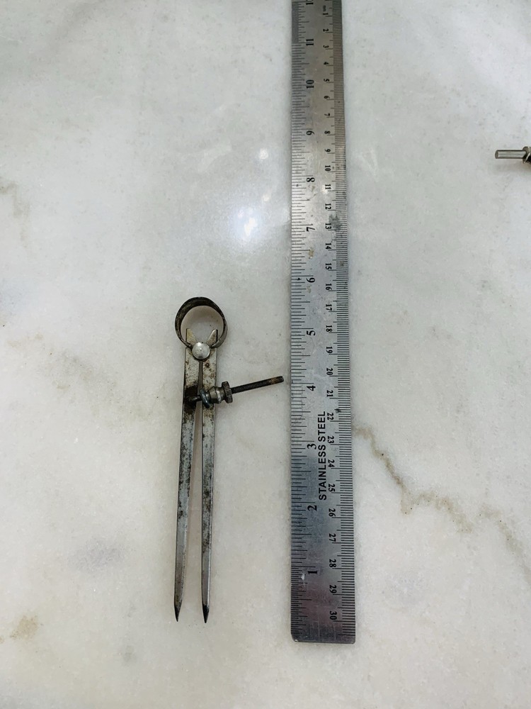 Drafting Compass And Geometry Rounder Vintage Used