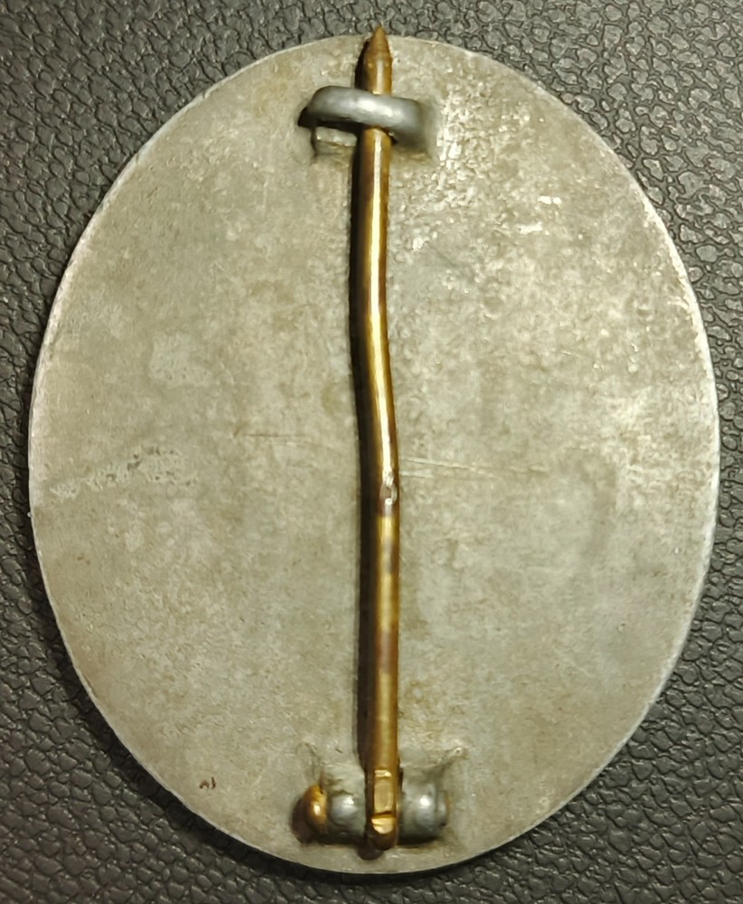 Wound Badge in Silver #1