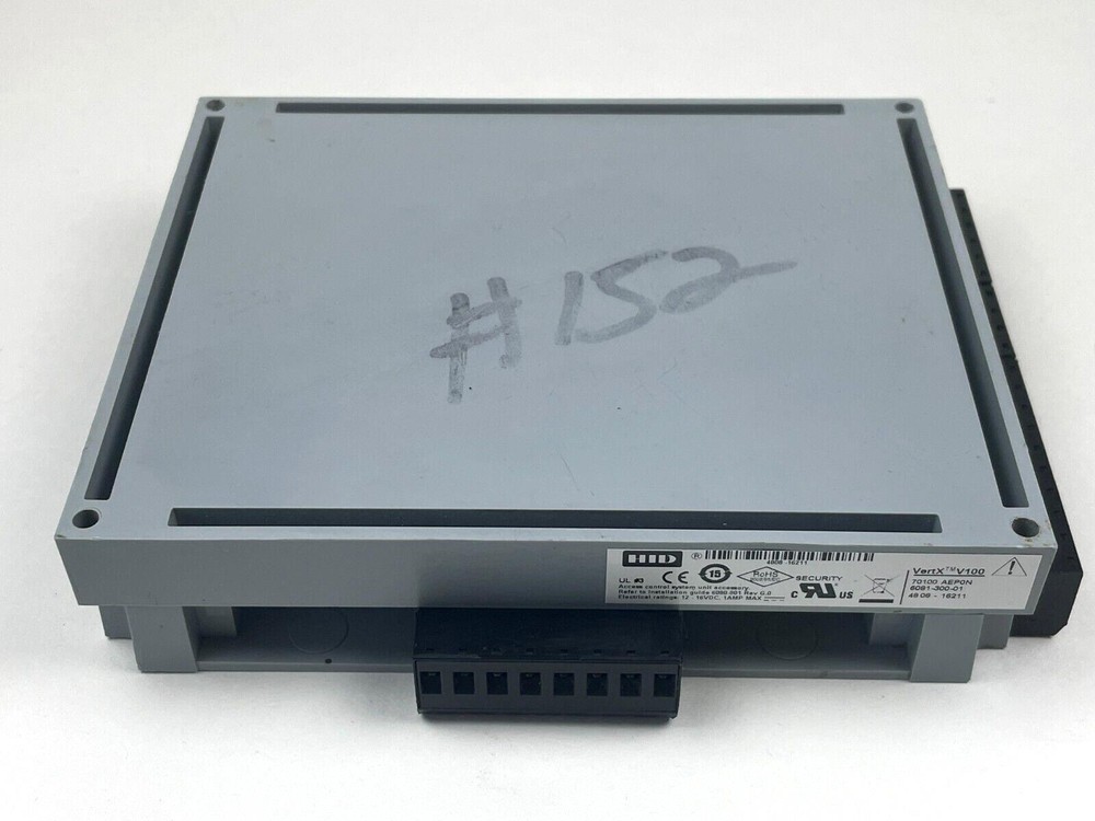 VertX V100 70100 AEP0N Two Dual Door/Reader Interface Module