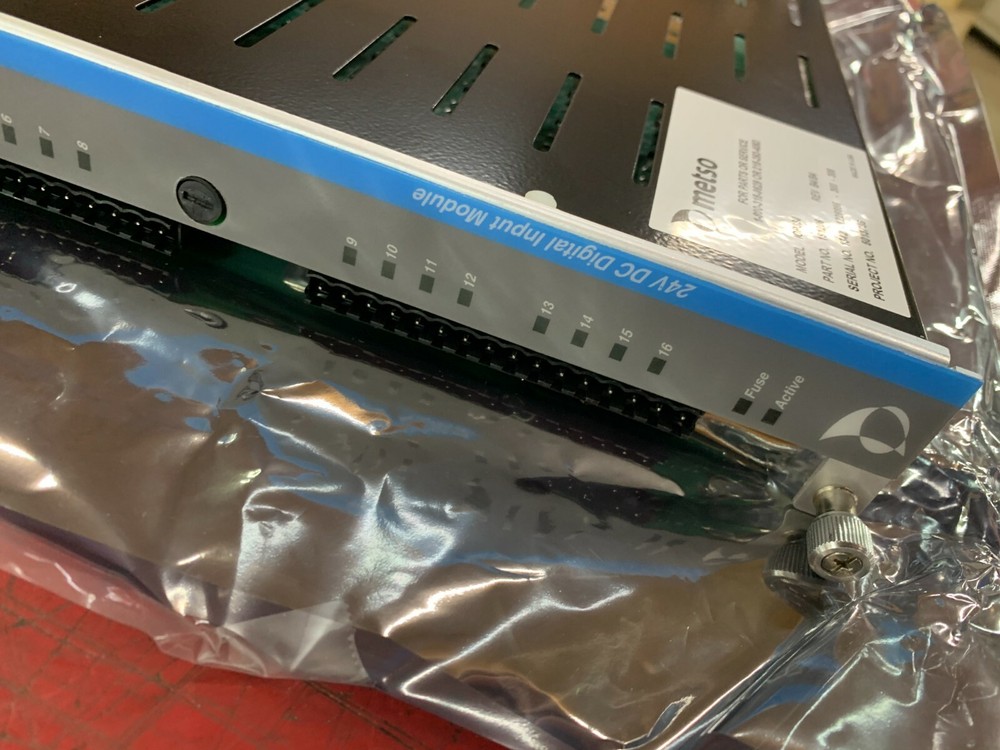 NEW NO BOX METSO PLC 24V. DC DIGITAL INPUT MODULE IOP330