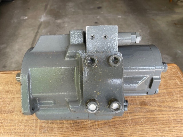 HP2D18XR HYDRAULIC PUMP