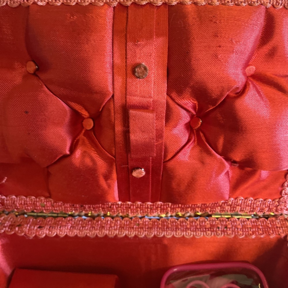 Vintage Sewing Musical Box 8 X 4 1/2”. PLEASE READ.