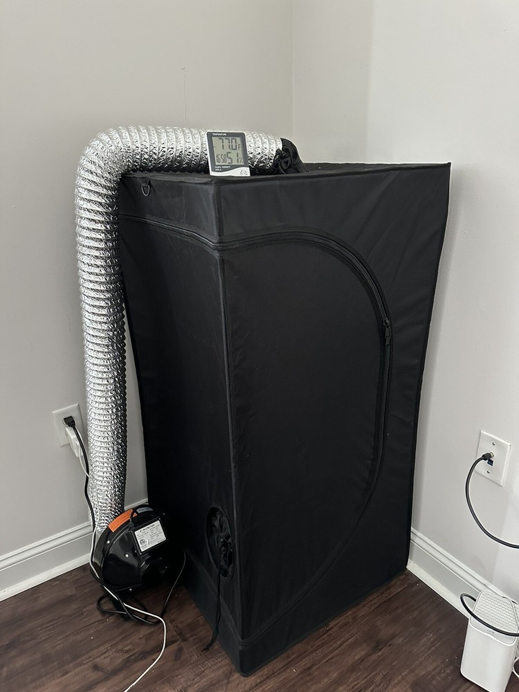 AC Infinity CLOUDLAB 422 Advance Grow Tent - Black