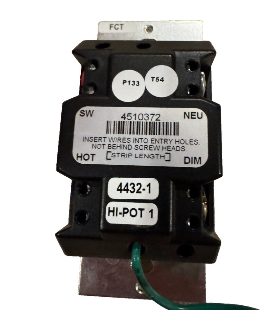 Crestron Cameo® Express in-wall combination dimmer/switch clw-dimswex-e-w-s