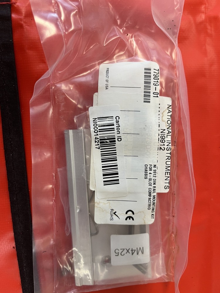 National Instruments 781093-01 PS-15 Power Supply
