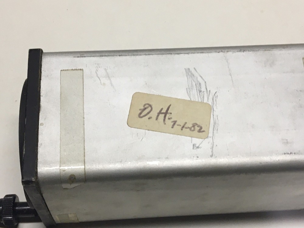 Bendix IN-225 VOR-LOC Convertor Indicator #1