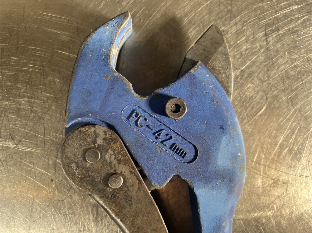 42mm Ratchet Pvc Pipe Cutter