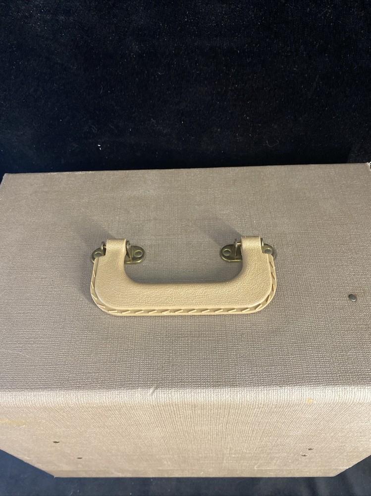 Standard Projector Company Model 500C2 Working With Case Ex!