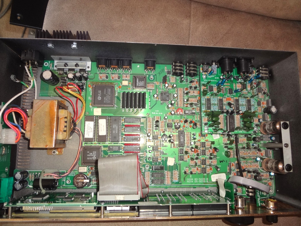 Digitech GSP-2101 Studio Tube Preamp/Multi Effects Guitar Processor Gold LE