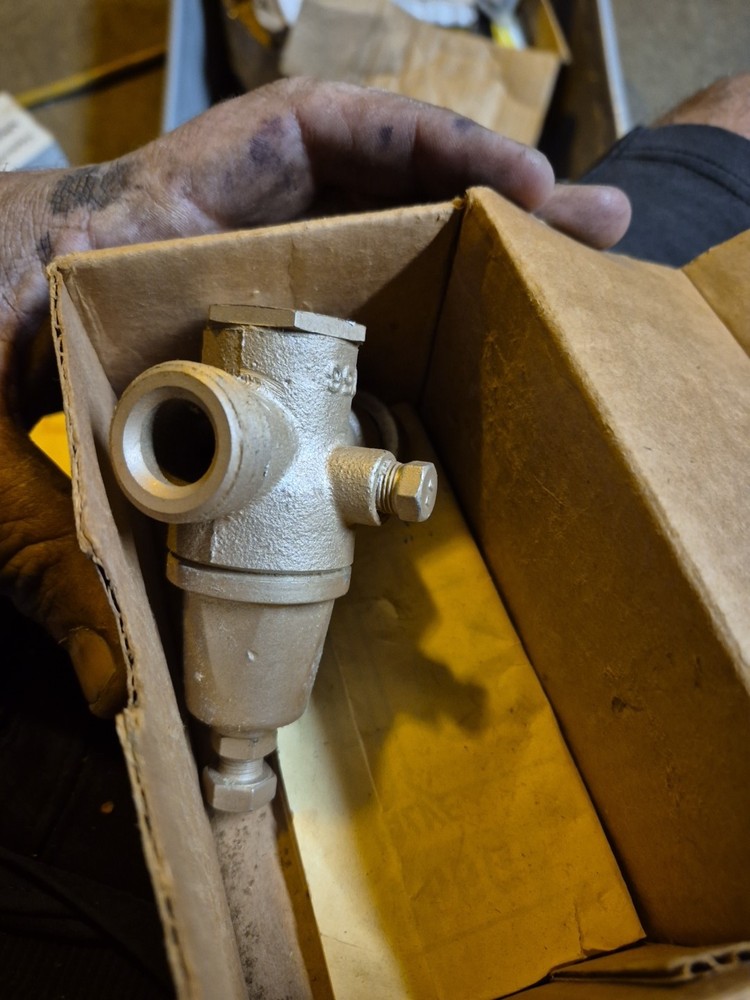 Watts T56g Water Regulator