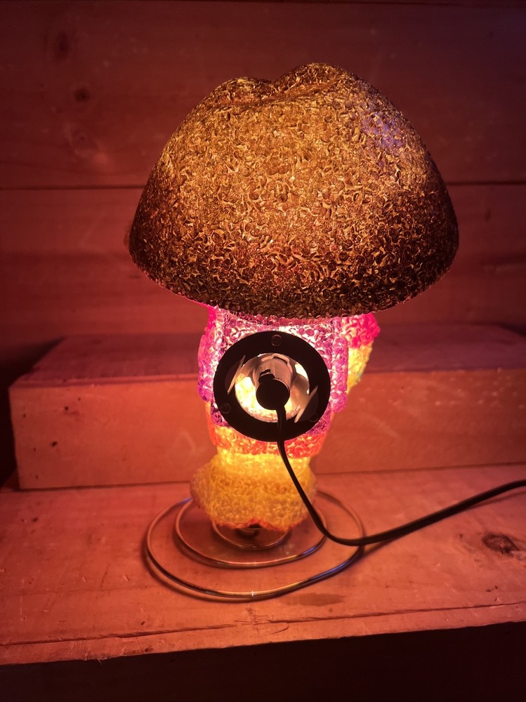 Dora The Explorer, Night Light Table Lamp Plastic Metal Spring Base 9-1/2”