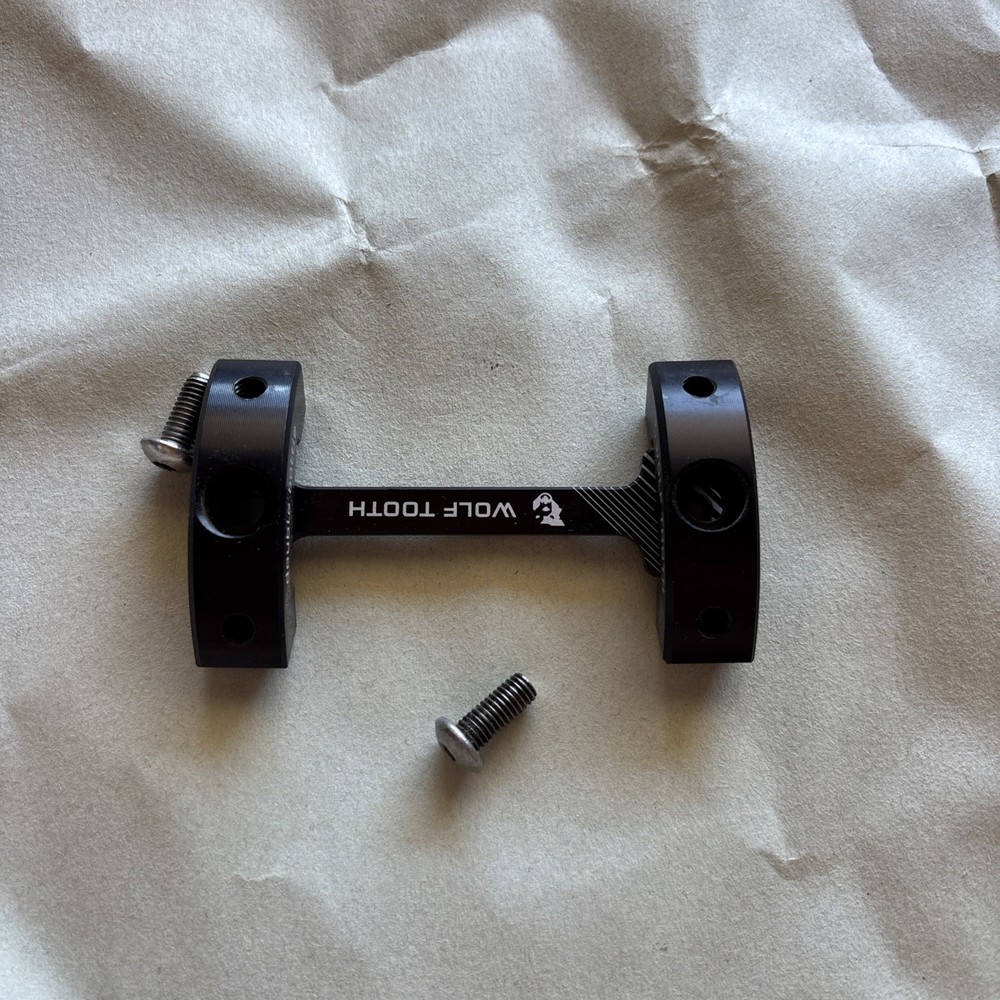 Wolf Tooth Components Double Bottle Adapter