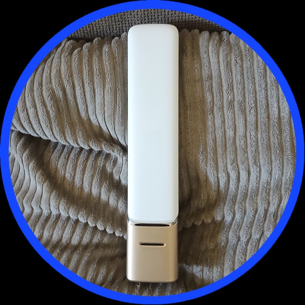 Daylight Smart Go Rechargeable Lamp Missing Charging Cable