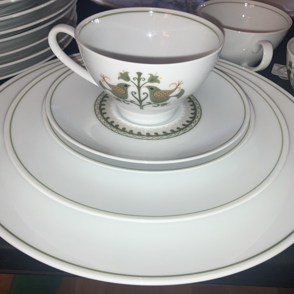 Noritake Hermitage 5 Piece Setting Dinner, Salad, Bread Plate Cup/saucer