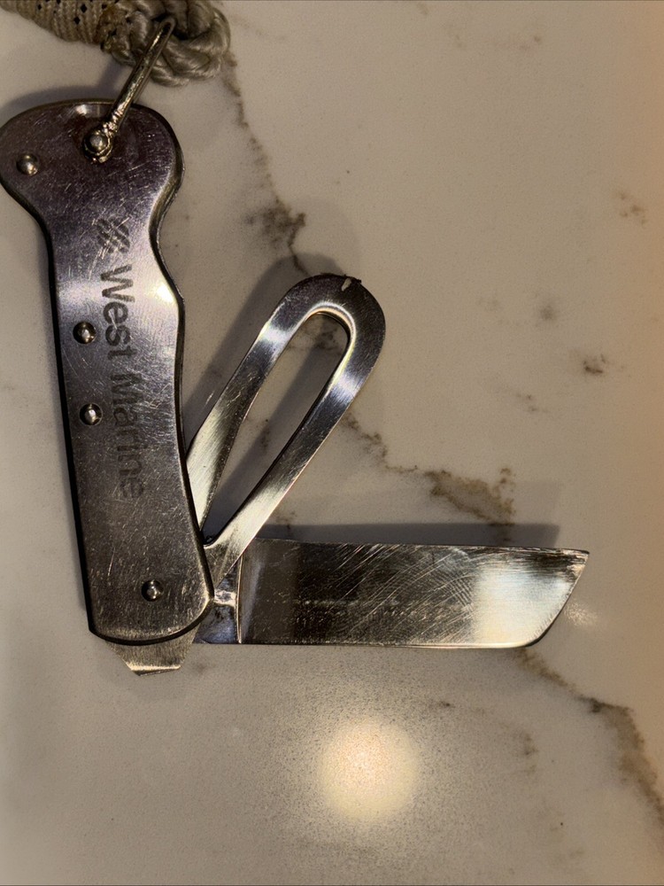 West Marine Knife EUC