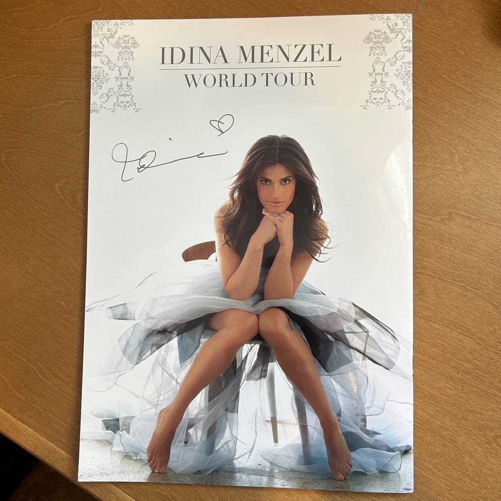 Idina Menzel World Tour 2015 Program