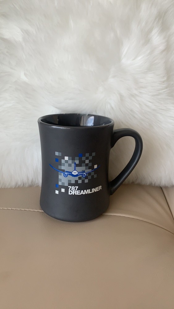 Boeing 787 Dreamliner Mug