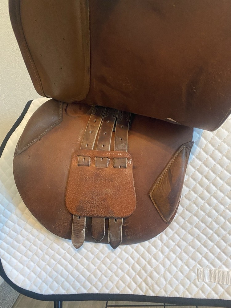 Custom Saddlery Jump Saddle