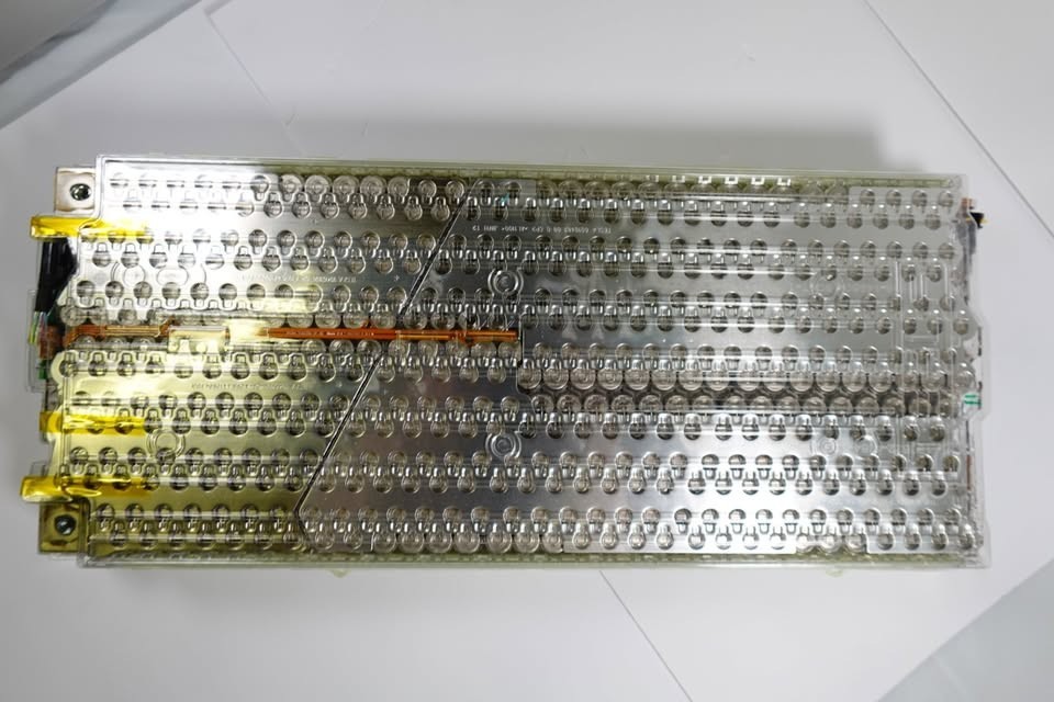2012-2015 Tesla Model S MS Battery Pack Module Solar Cell 1009312-00-D OEM