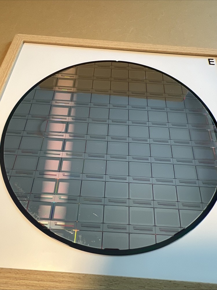8” Patterns Silicon Wafer Thickness 735um Collection Art Wafer Come With AFrame