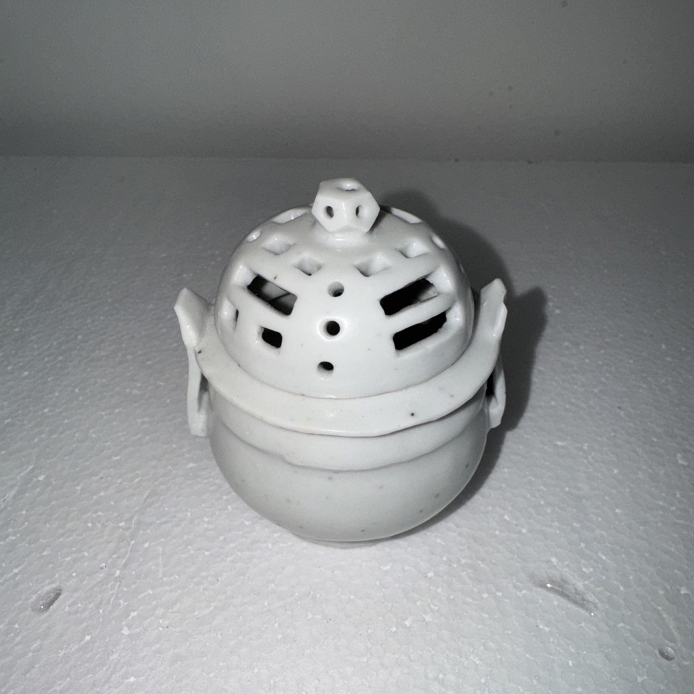 Chinese celadon miniature incense burner