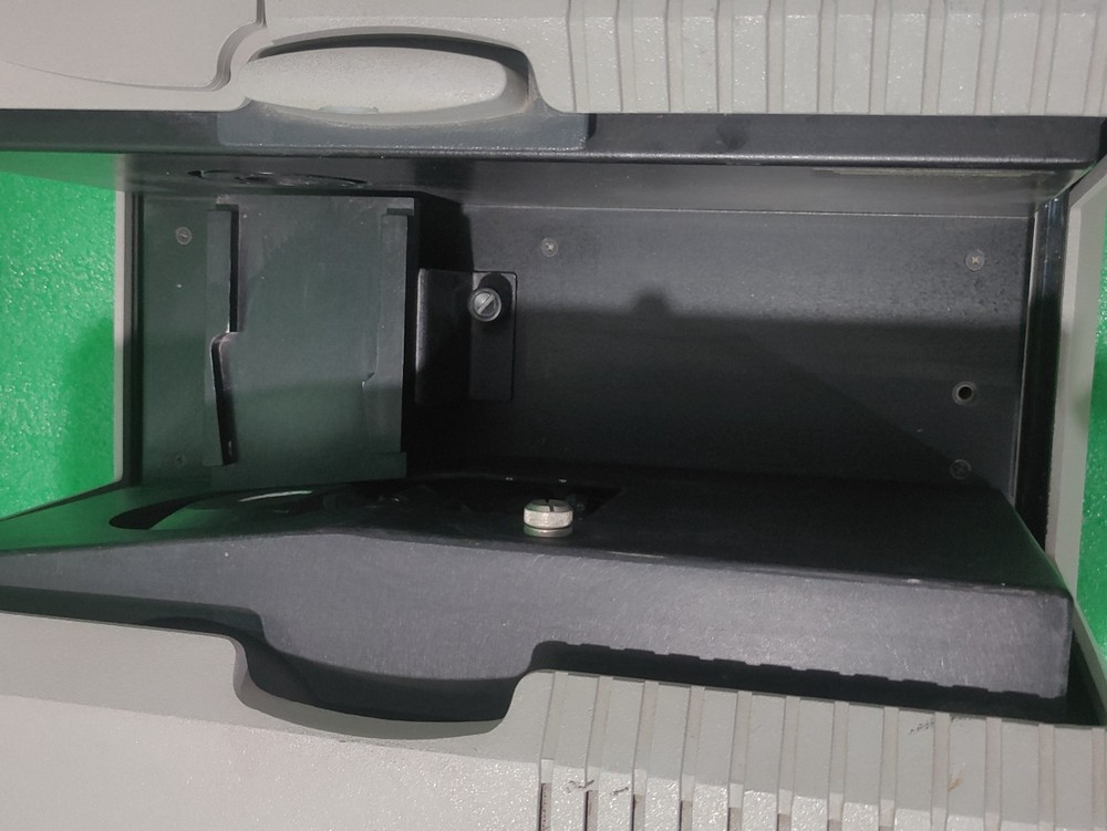 HunterLab ColorQuest XE Spectrophotometer .