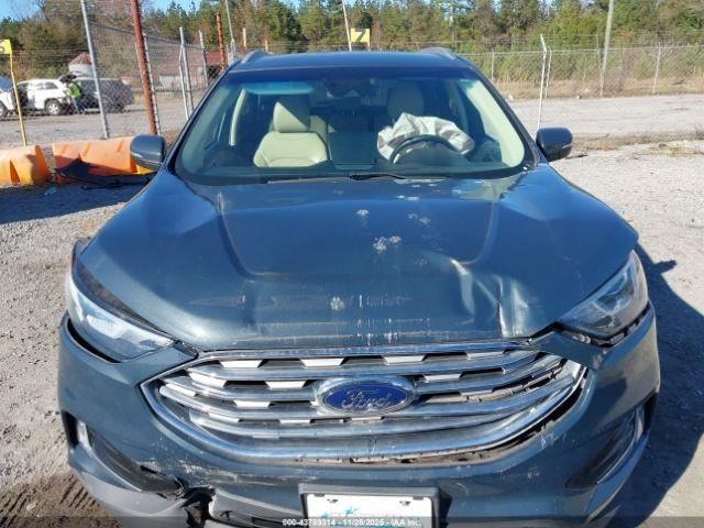 EDGE 2019 Glove Box 5026112