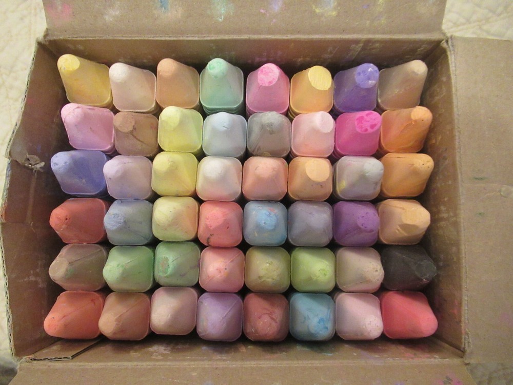 Crayola - Washable Sidewalk Chalk - 48 Assorted Colors