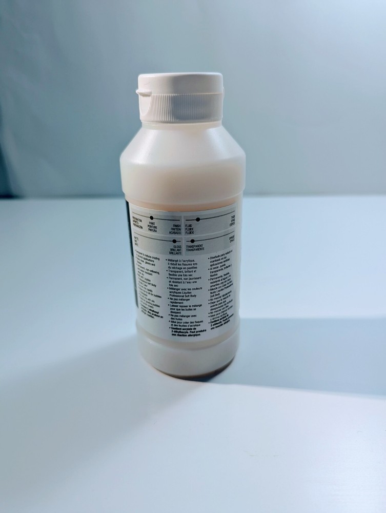 Liquitex Professional Pouring Medium, 8 oz.
