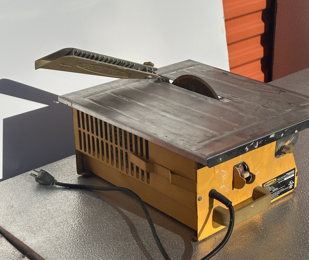 WorkForce tile cutter saw THD550 120V