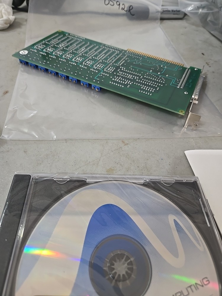 MEASUREMENT COMPUTING ANALOG BOARD CIO-DAC08/16