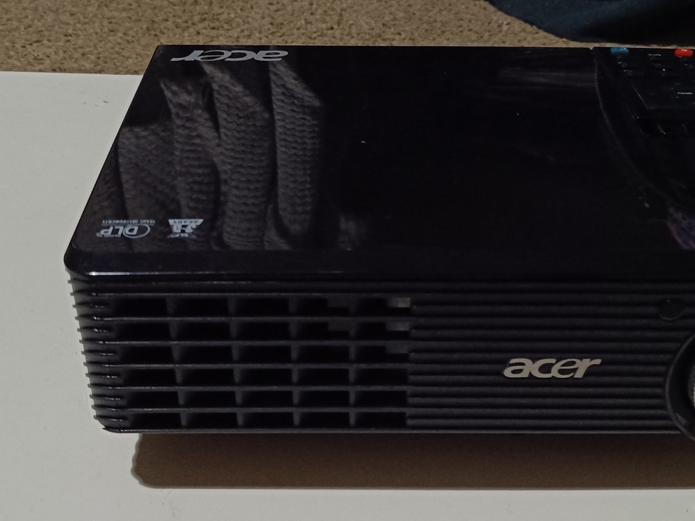 *** Acer DLP Projector X110P ***