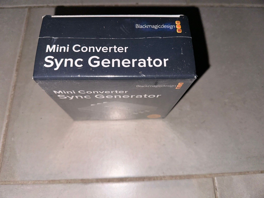 BLACKMAGIC DESIGN Mini Converter Sync Generator (CONVMSYNC)