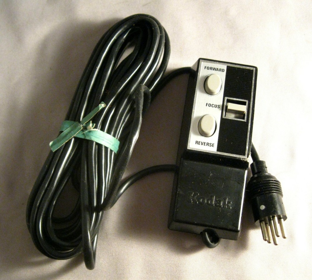 VINTAGE KODAK SLIDE PROJECTOR HAND CONTROL~BLACK PLASTIC