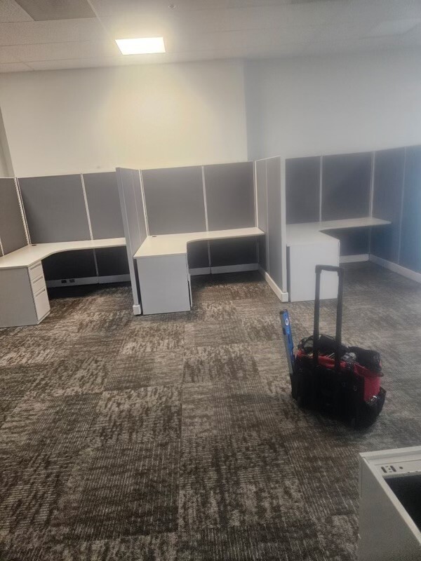 5x5.5 L Workstation