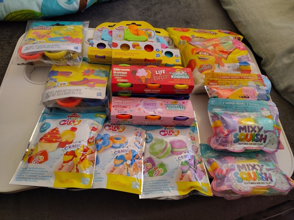Play-Doh LOT 15 Items