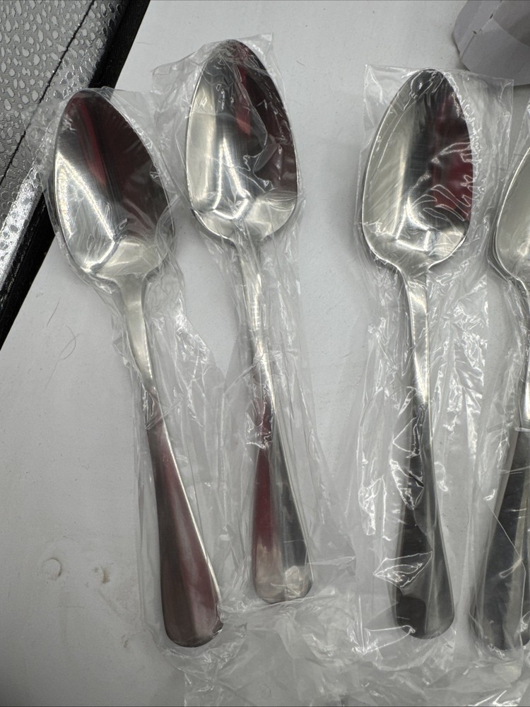 Winco 003403 Stanford Dinner Spoon