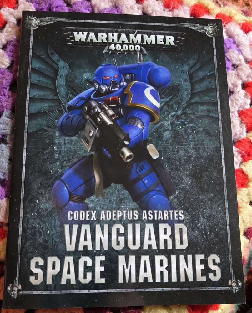 Warhammer 40k Codex Adeptus Astartes Vanguard Space Marines softcover book