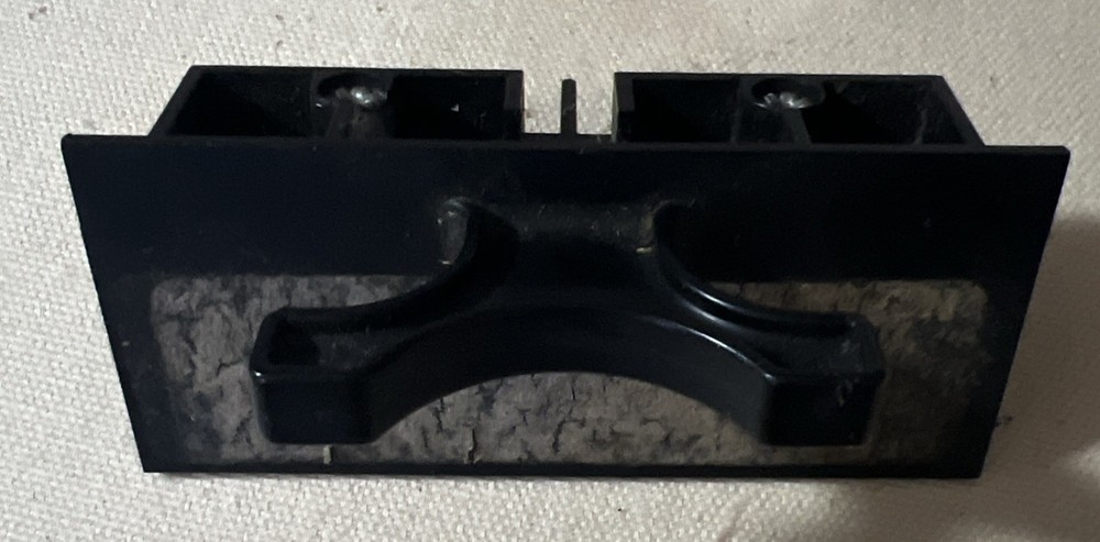 Pullout for A/C Disconnect