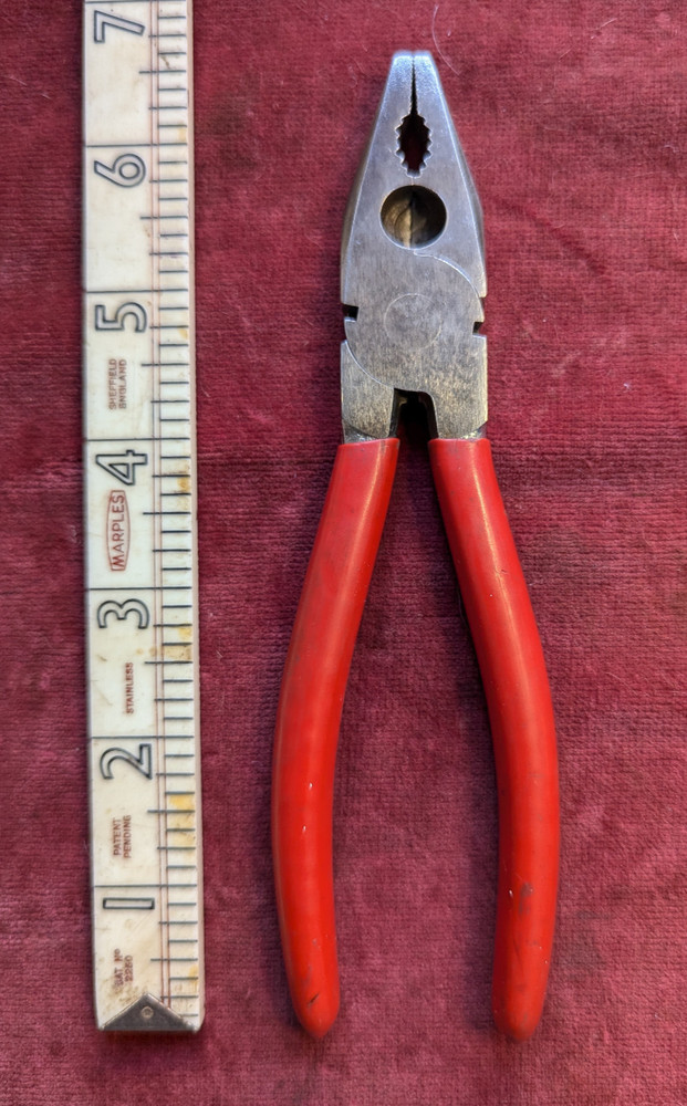 Vintage 7 inch Pliers (H)