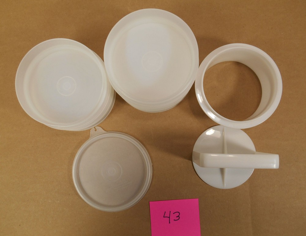 Tupperware 7 Small Hamburger Storage Containers 882 Press, Ring, Lid P43