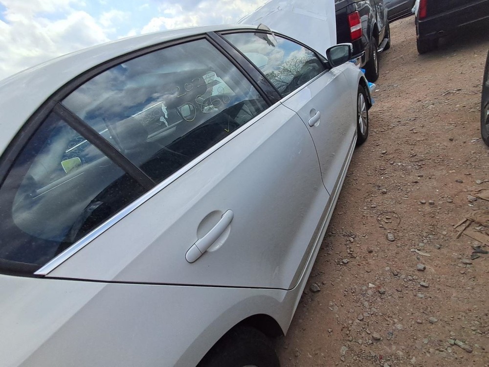 Fuse Box Engine Fits 15-18 JETTA 2756760
