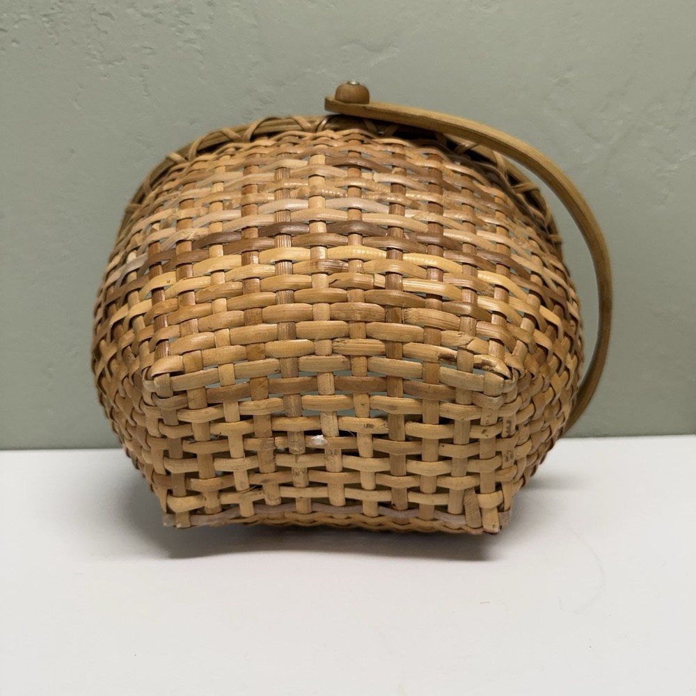Oblong Wicker Basket With Handle Great Condition